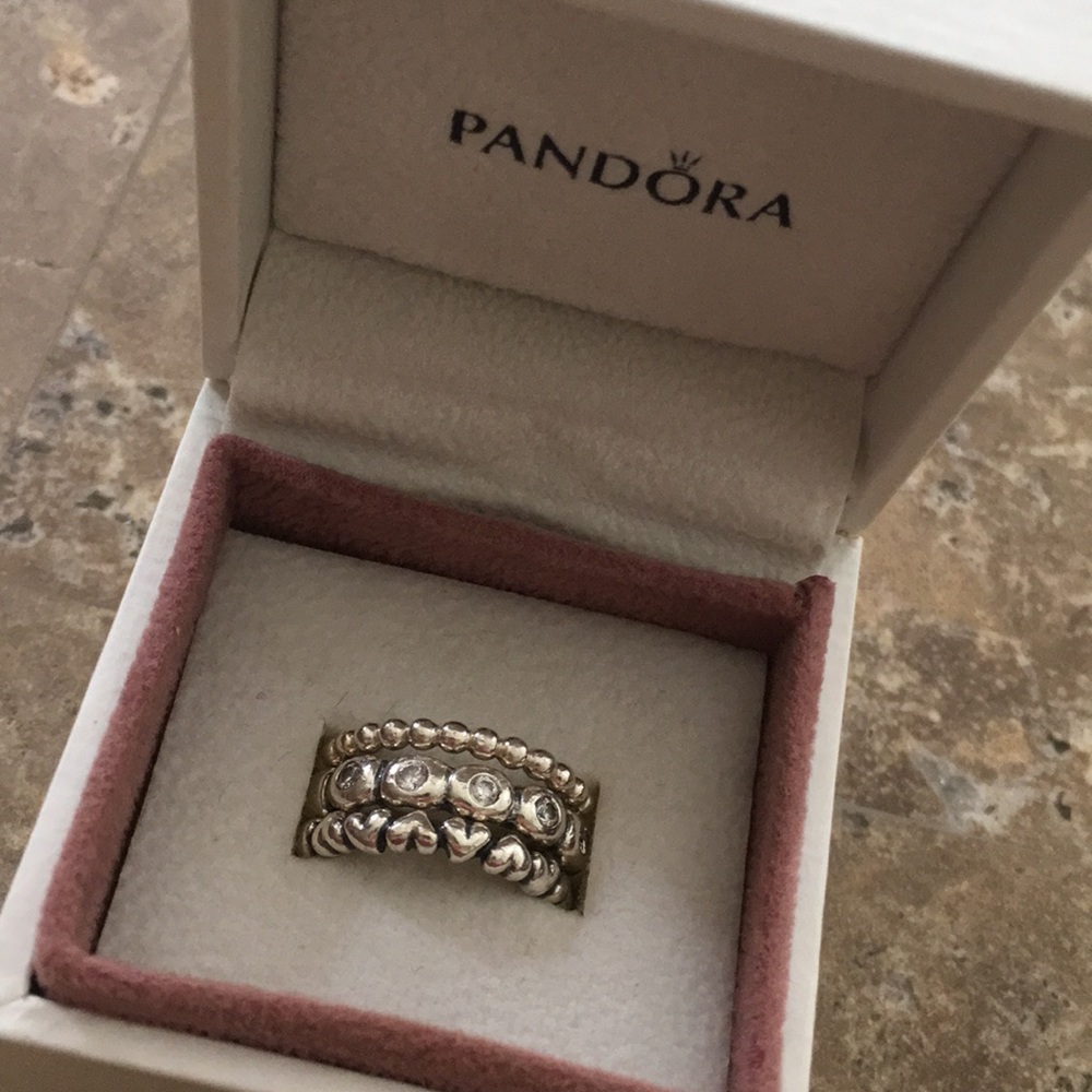 ✨Sterling silver PANDORA rings!✨